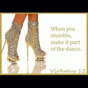 Dance Like Know One is Watching 💕